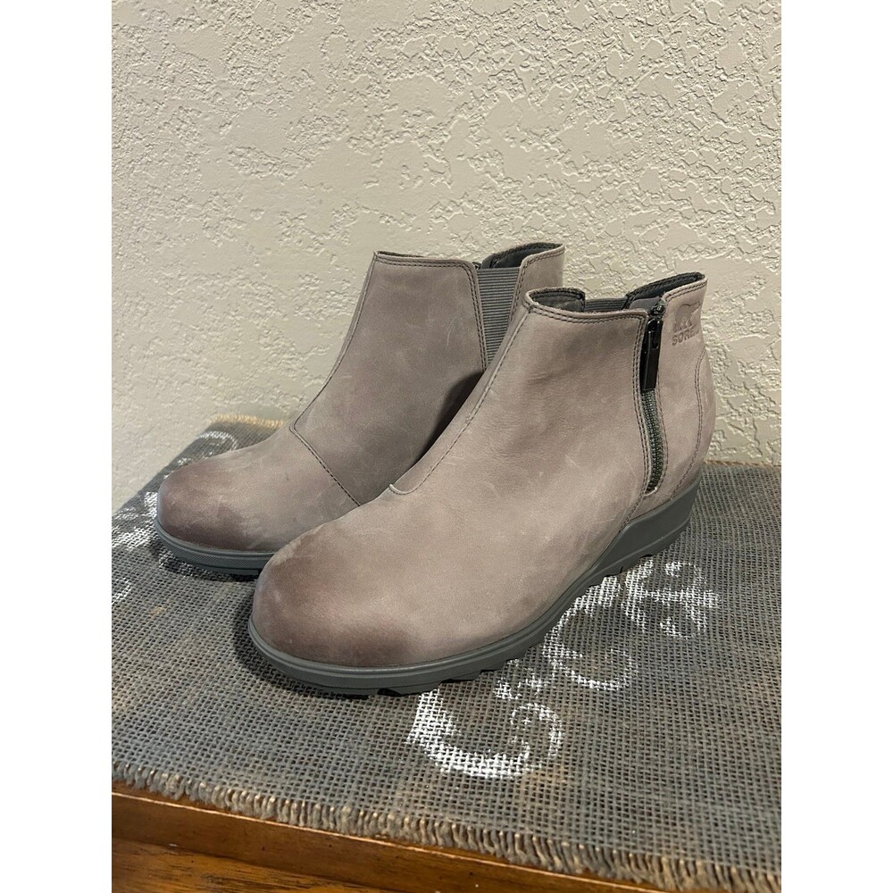 Sorel Evie II Bootie Size 10 Zip Wedge Leather Suede Ankle Boots Sea Salt Grey